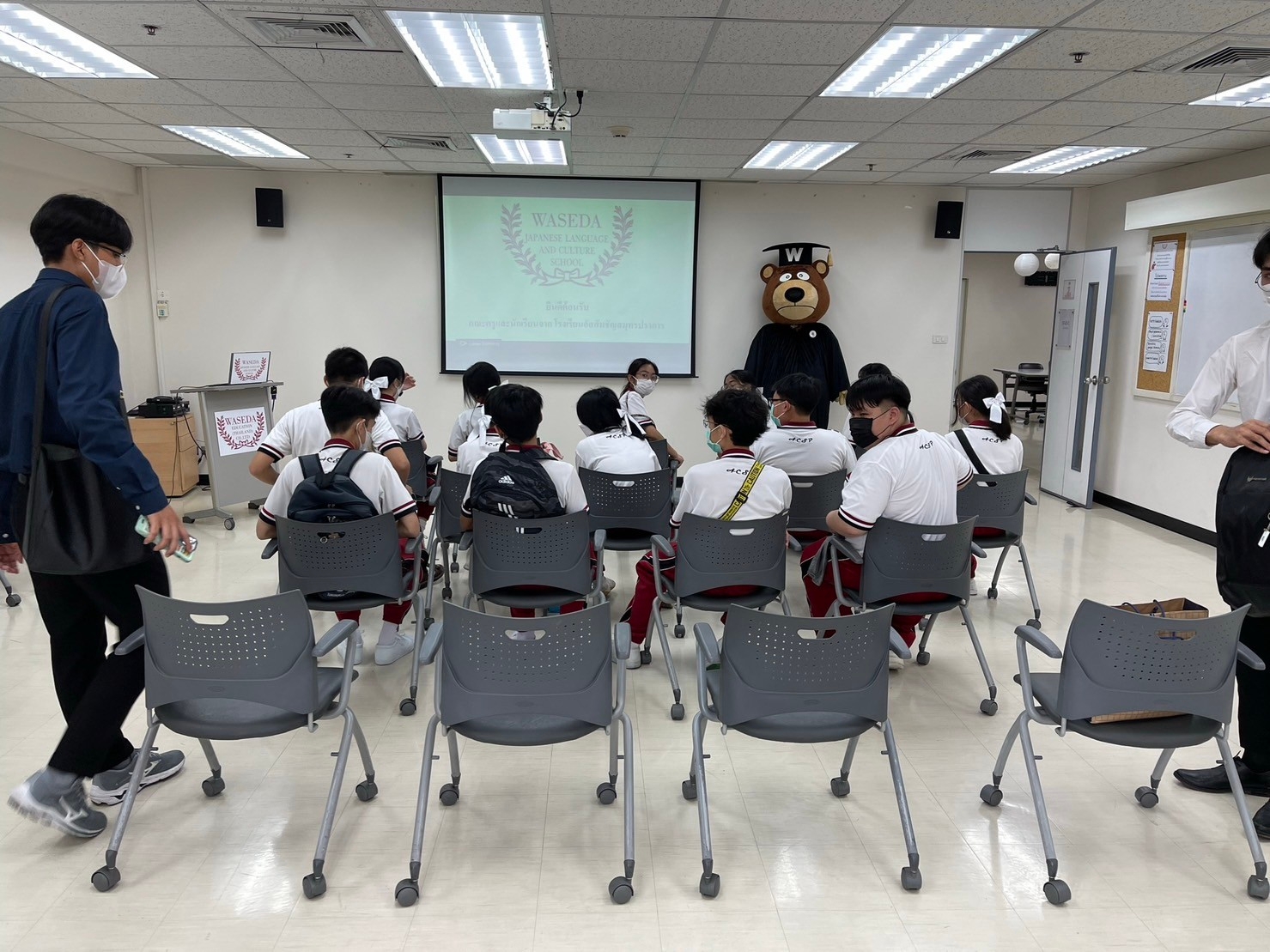 LINE_ALBUM_J-COM_221209_82