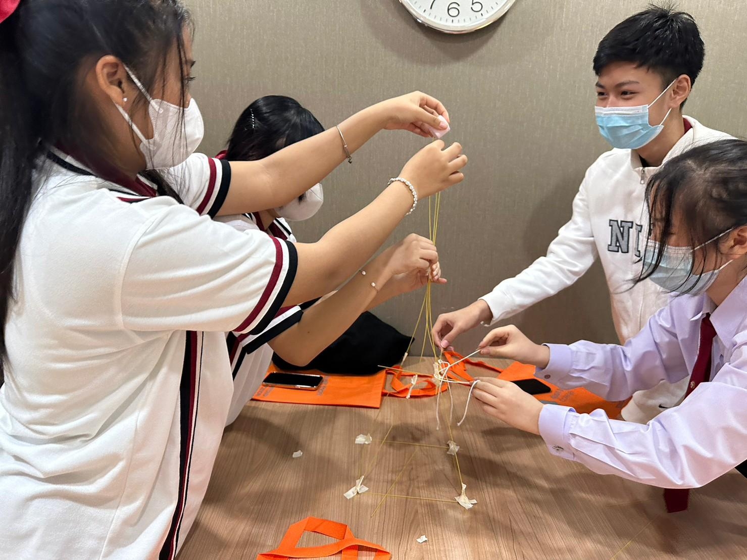 LINE_ALBUM_230606_104