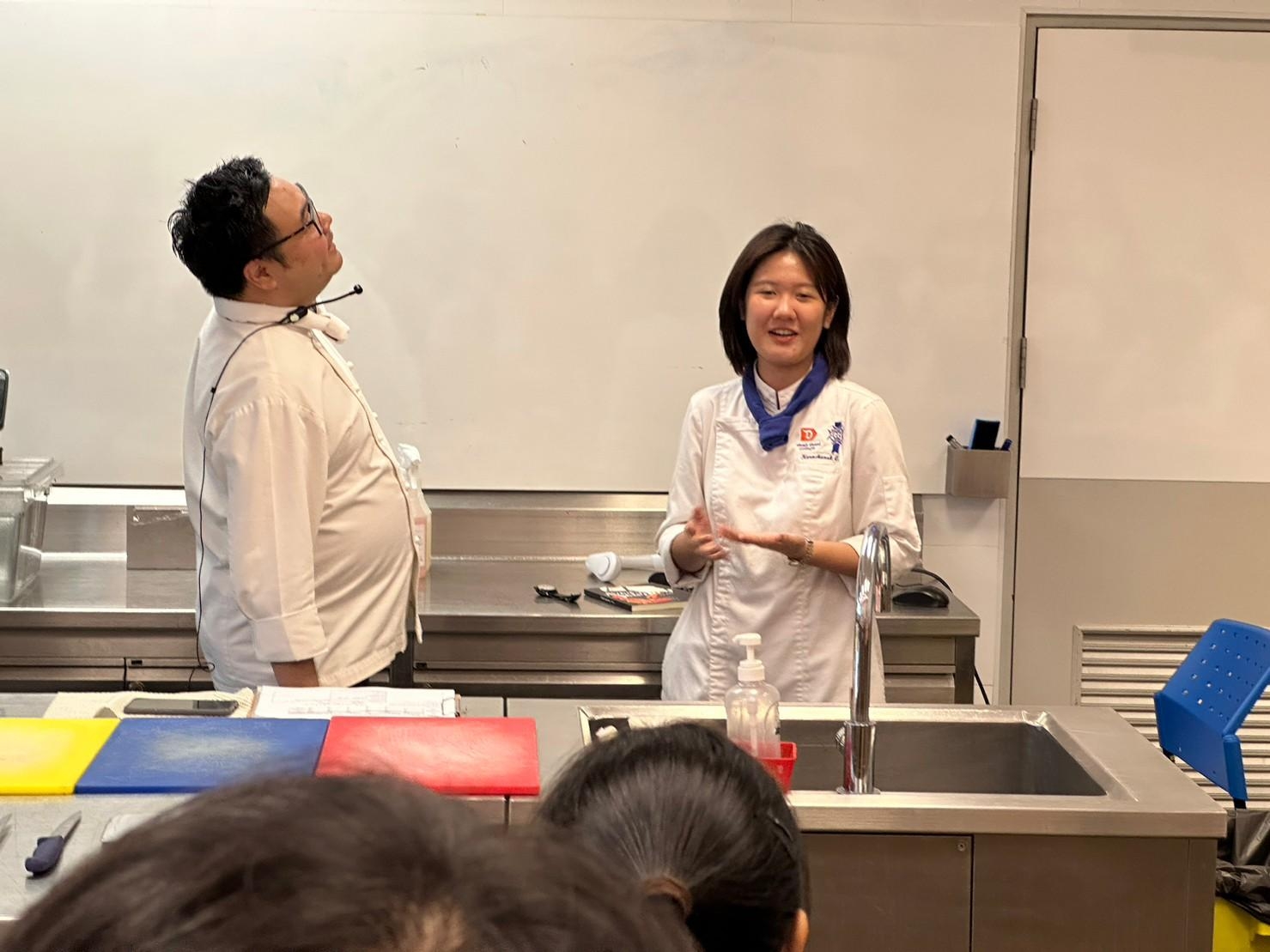 LINE_ALBUM_230606_147