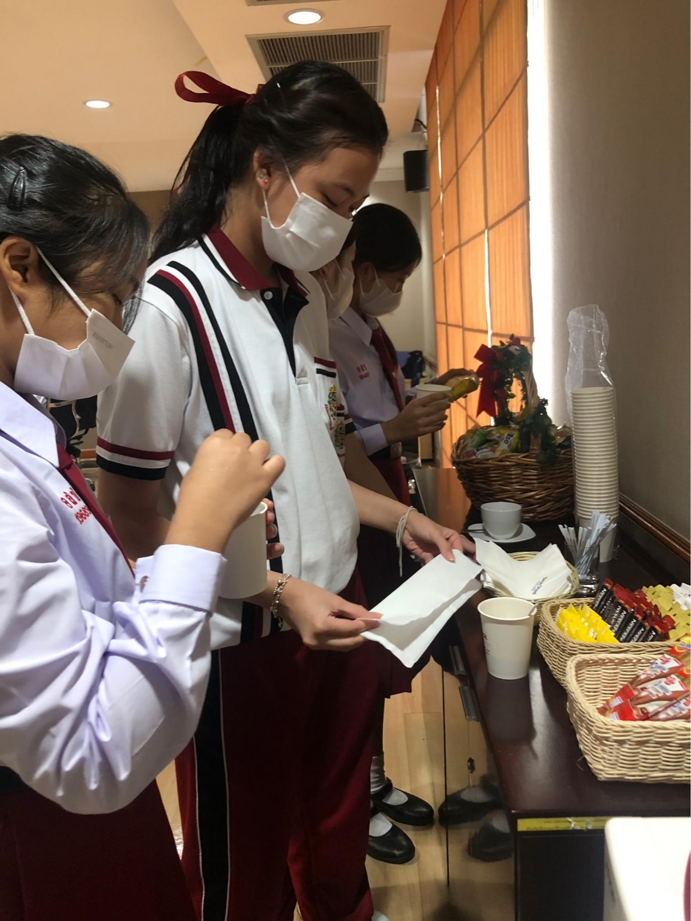 LINE_ALBUM_230606_167