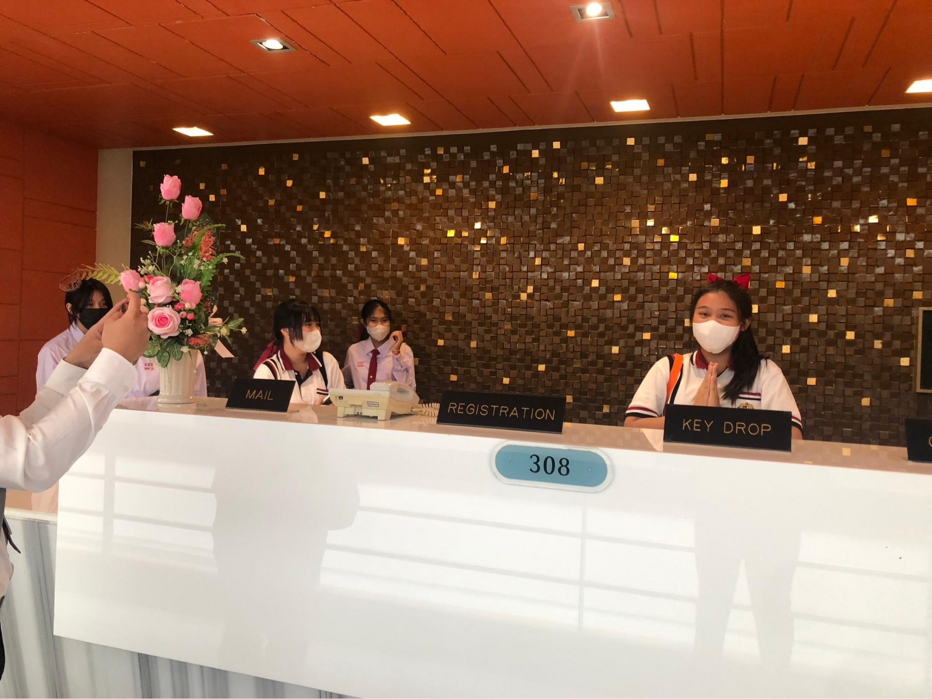 LINE_ALBUM_230606_41