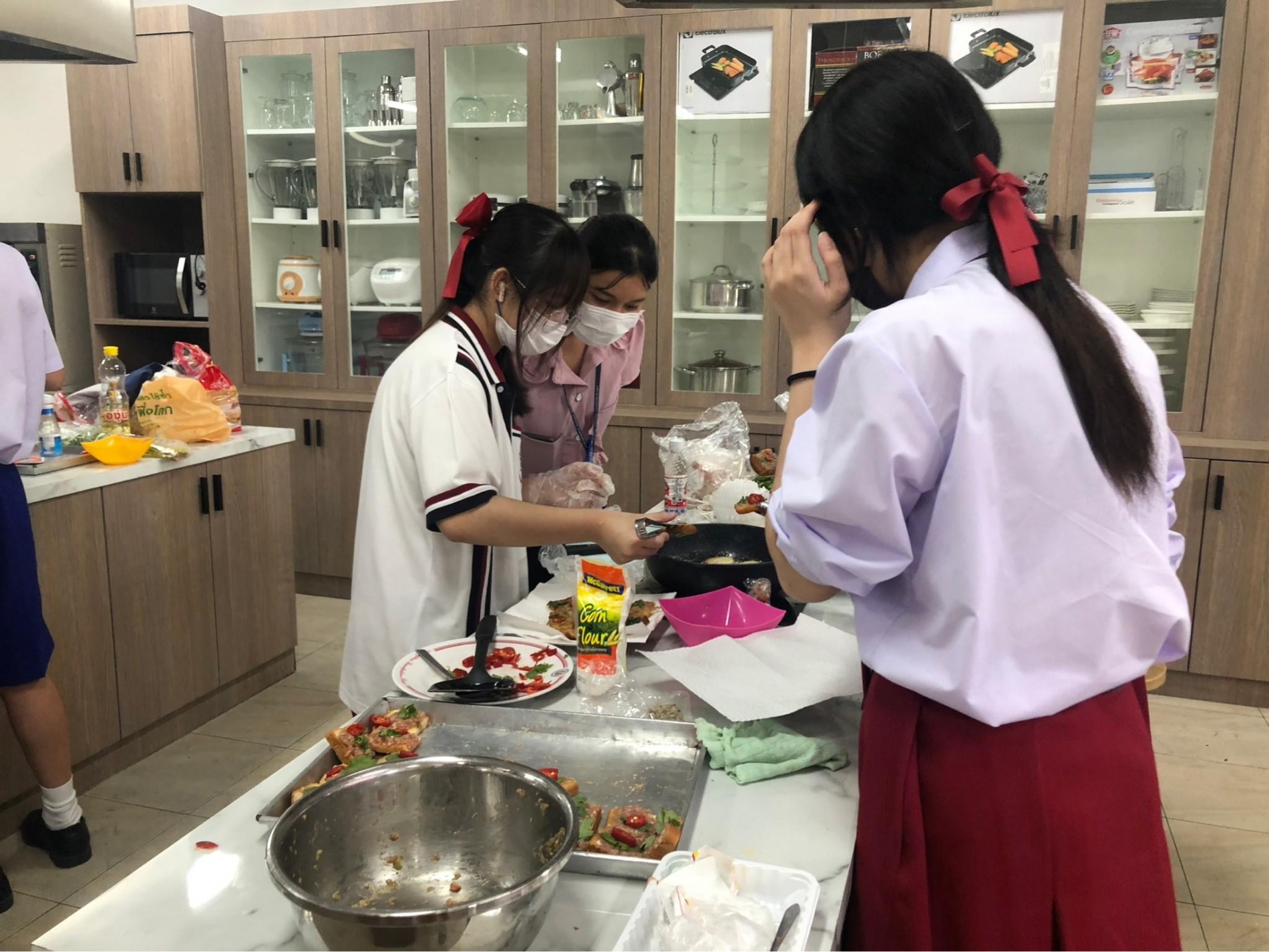 LINE_ALBUM_230606_6