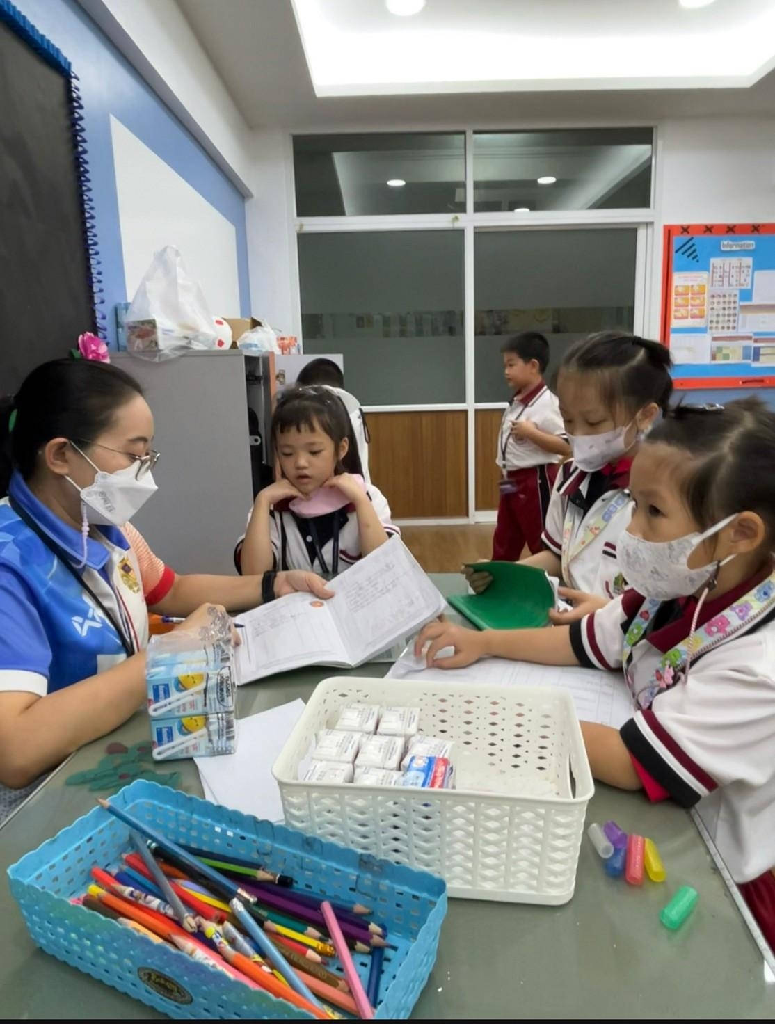 LINE_ALBUM_230706_26