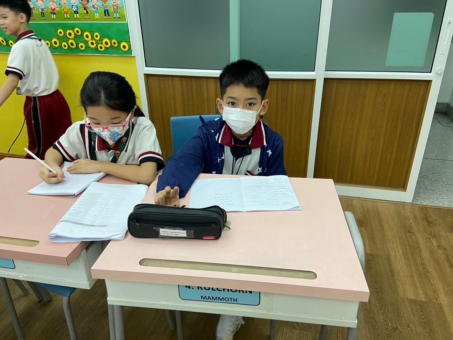 LINE_ALBUM_230706_34