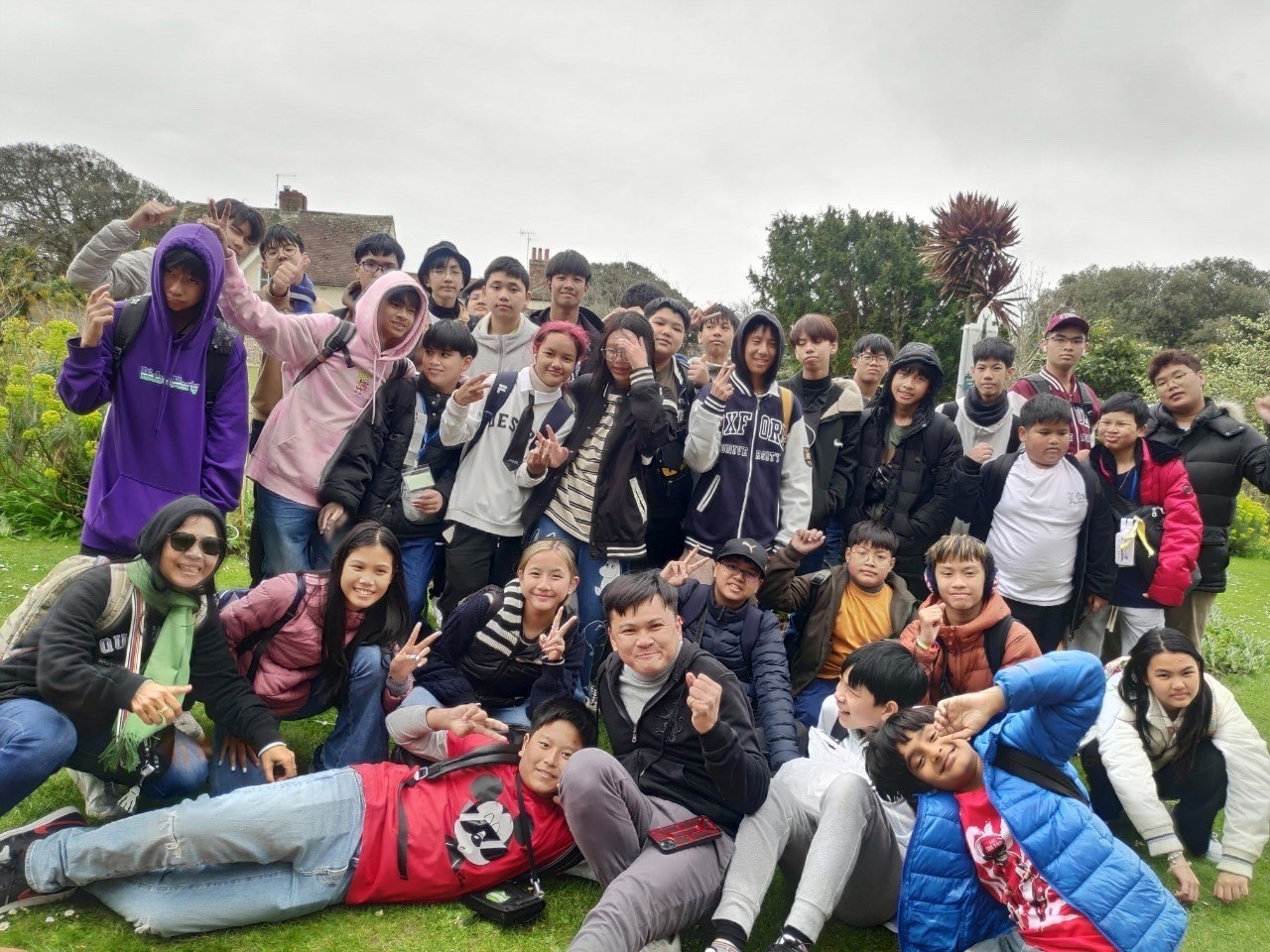 LINE_ALBUM_230612_17