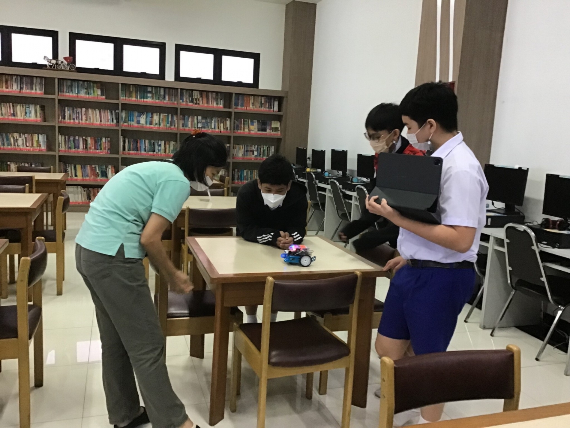 LINE_ALBUM_230620_1