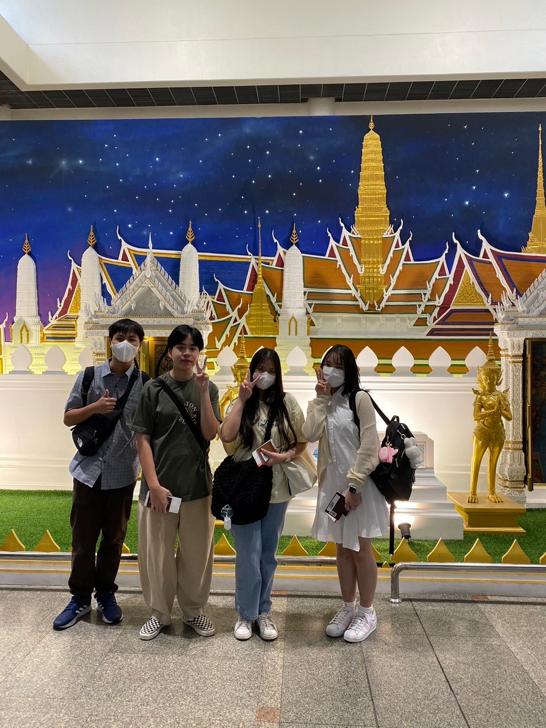 LINE_ALBUM_230606_5