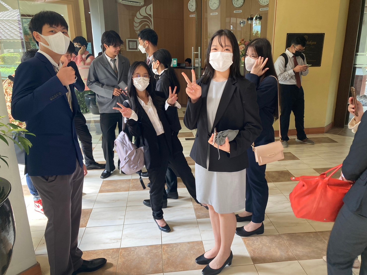 LINE_ALBUM_230606_67