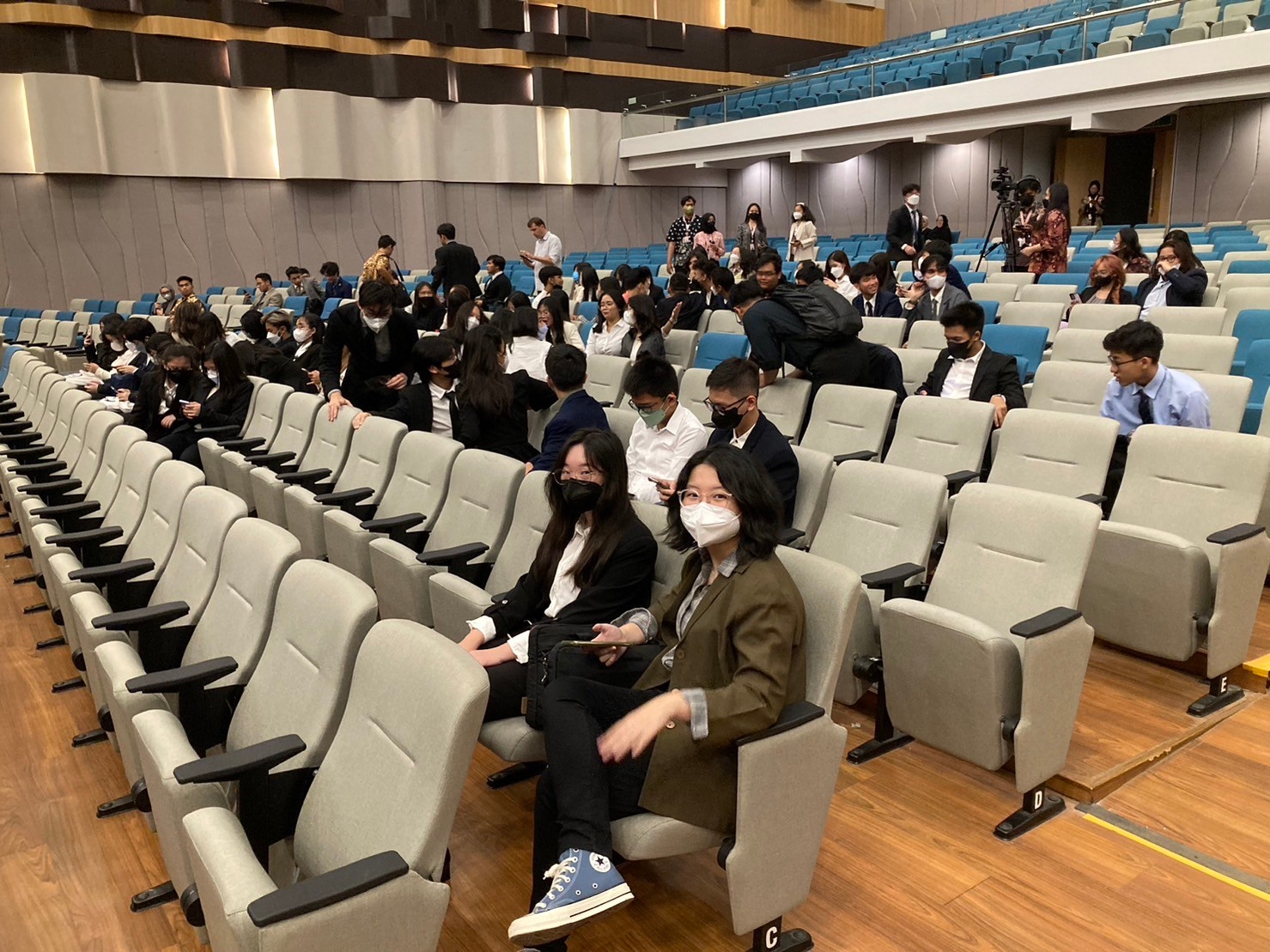 LINE_ALBUM_230606_80