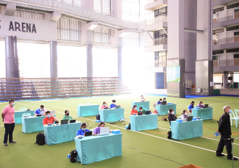 ACSP EP organized the Coding for the 21st Century Learners session led by Dr. Wannapong Taimpo, MUIC Associate Professor for the Secondary 2 SMART students to step up their media and technological skills, 25 January 2022.