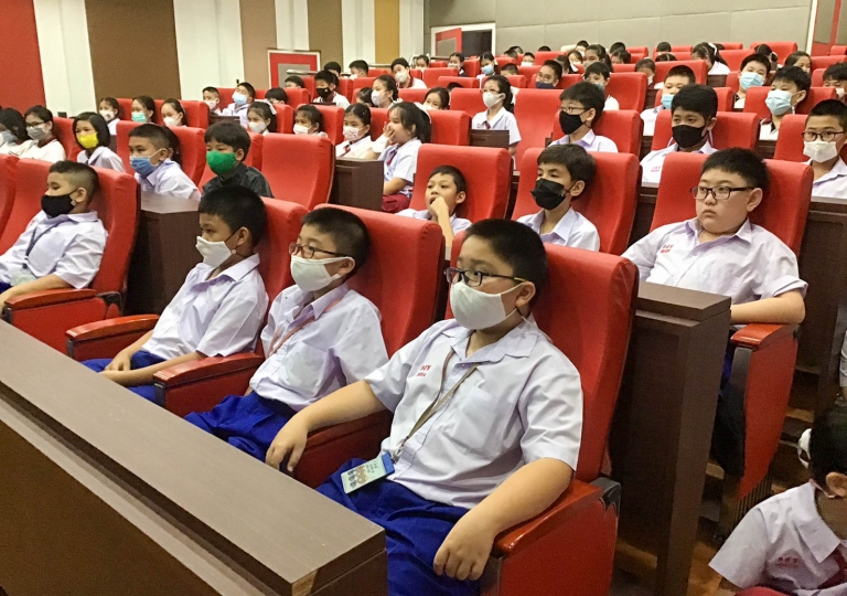 Albert Lawrence Hall – EP Discipline team, led by Ms. Siriwan and Ms. Lampai held the Honing the Lifelong skills seminar for Level 2 students, August 24, 2020.