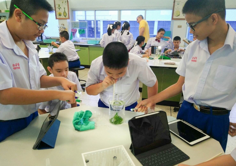 June 25, 2019 M1 photosynthesis experiment. By: Mr.Iain Carins