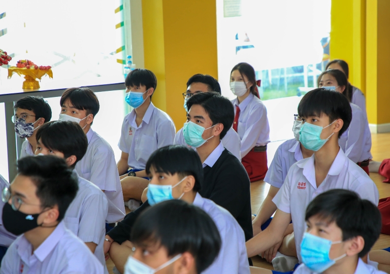 The ceremony was also attended by the Board of Directors representative and various teachers who shared their knowledge and served as an inspiration to the S6 students throughout their EP life Feb 25, 2021