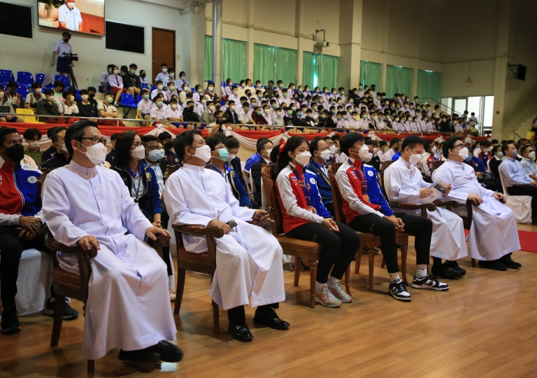 ACSP celebrated the historical victory of the 2 promising athletes; Mr. Puriphon Boonsorn or “Bew,” Secondary 5/4 and Chayanutphat Shinnakerdchoke or “Acair” of EP Secondary 6/8 in the 31ST SEA GAMES VIETNAM: May 2021