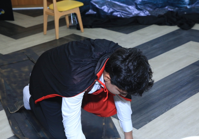 Discovery Center – Building the excitement for the second semester, English Program led by the Discipline Department organized the Halloween Fest 2022. 