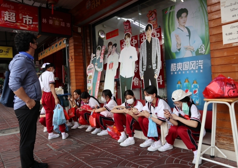 LINE_ALBUM_C-COM_221207_3