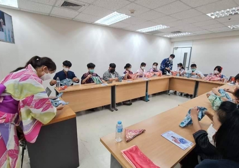 LINE_ALBUM_J-COM_221209_11