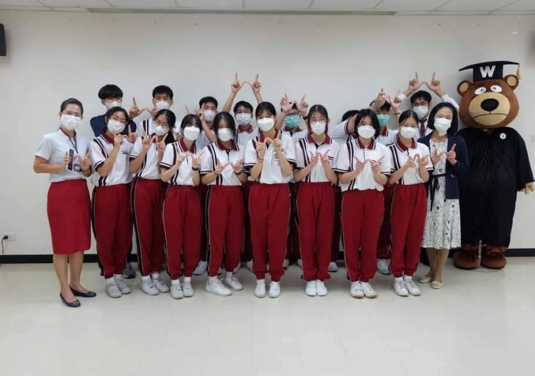 LINE_ALBUM_J-COM_221209_21