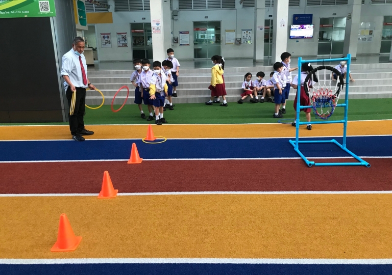 Saint Louis Arena – Primary 1 students had fun learning about the Application of Force through the Push and Pull Games designed by Mr. Bikash Prajapati, 22 November 2022.