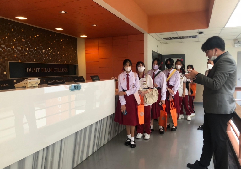 LINE_ALBUM_230606_40