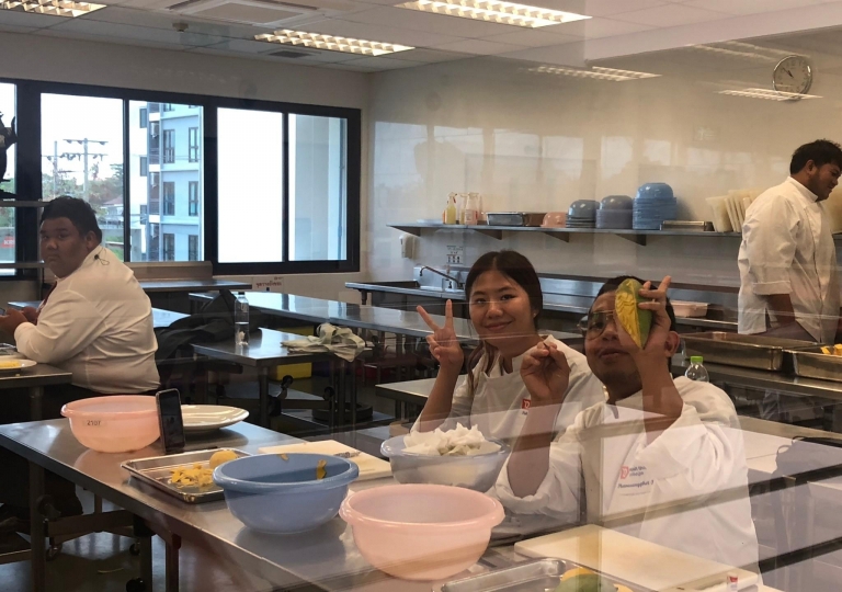 LINE_ALBUM_230606_45