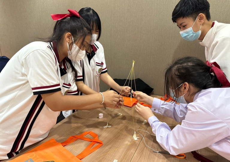 LINE_ALBUM_230606_99