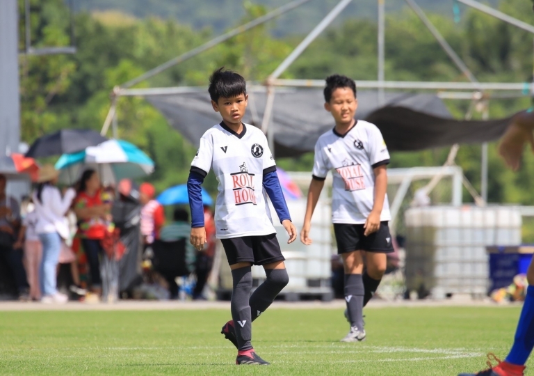 Congratulations to Parkpian Pianchalengek of P4/8 for winning the CCFA International Football Tournament organised by CCFA Football Youth Cup in coordination with Pan Sports Thailand and Soccer Gate.