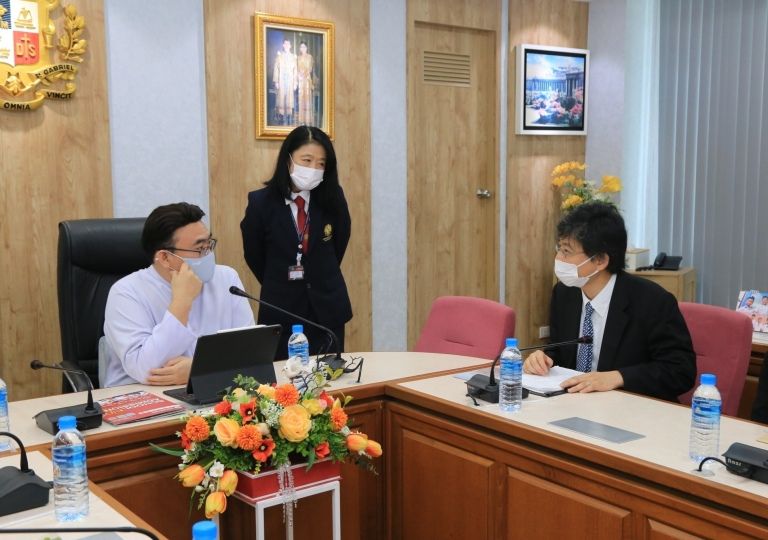 LINE_ALBUM_230807_23