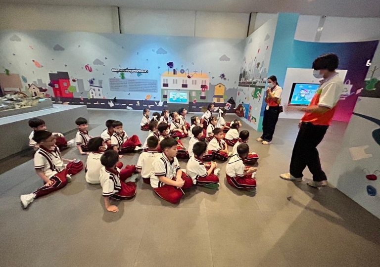 LINE_ALBUM_P1 Field Trip_231101_16