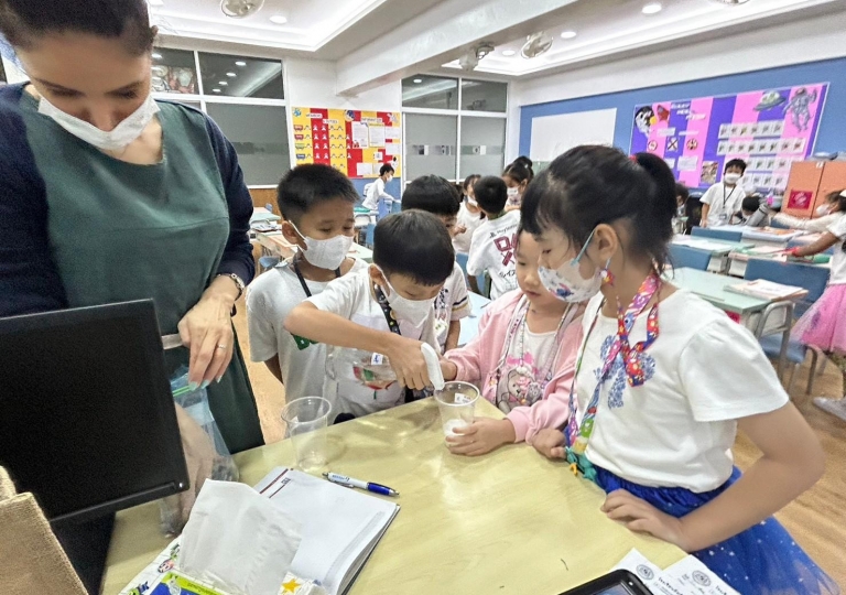 LINE_ALBUM_230712_53