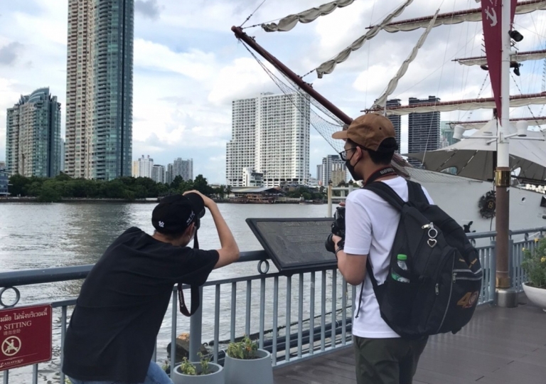 Secondary 4 CIMD major (Creative and Innovative Media Design) students visited the Asiatique, Riverfront for their Basic Photography practical examination with Mr. Thossaphol Nakhura, CIMD teacher, on 16 September 2023.