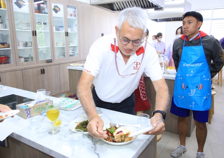 Secondary 5 students completed the “S5 Entrepreneurship 101: Our Mini Resto” cooking activity held at culinary room, 2nd floor, Louis Marie building, designed by Miss Kanokwan Kaewmak and Mr. Batholomew Badar on 30 May 2023.
