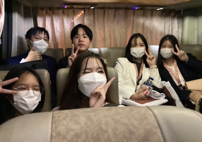LINE_ALBUM_230606_43