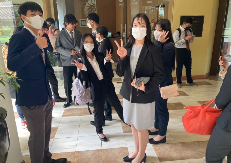 LINE_ALBUM_230606_67