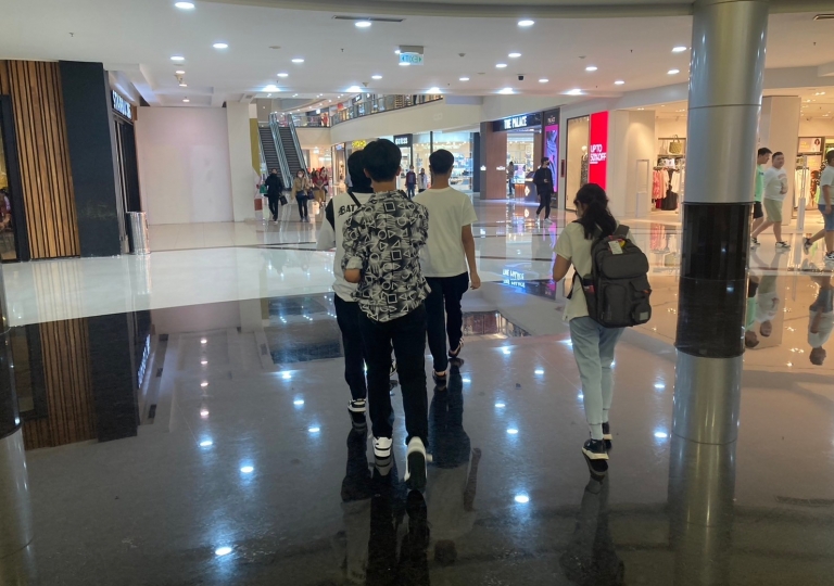 LINE_ALBUM_230606_71